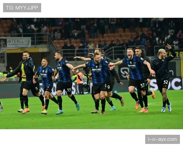 国米强势掌控比赛节奏,稳步提升展现争冠实力 国米强势掌控比赛节奏,稳步提升展现争冠实力