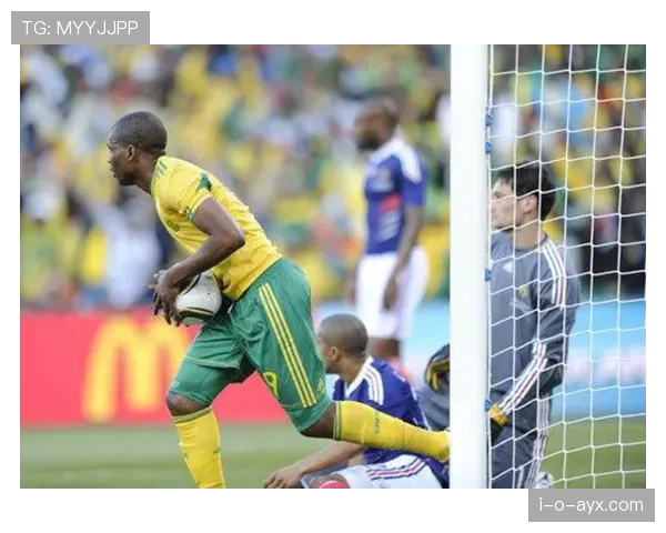 泰国队高唱战象之歌，士气昂扬备战国际赛事表现抢眼