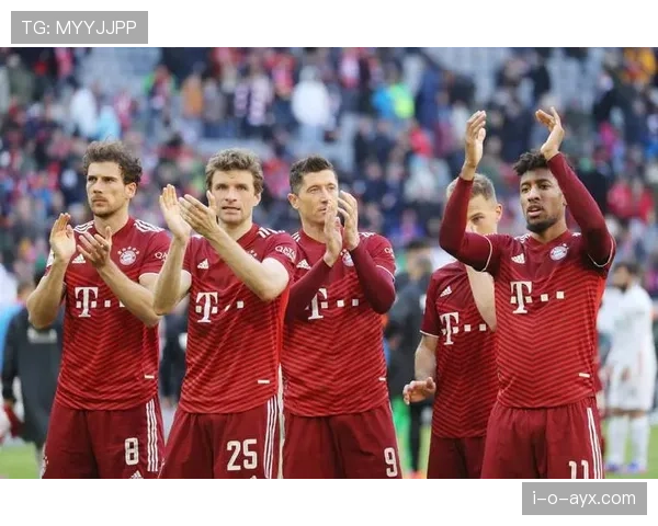 拜仁豪华阵容却沦为“争四危机”？豪门地位岌岌可危